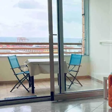 Casa Parodia Apartment Genoa